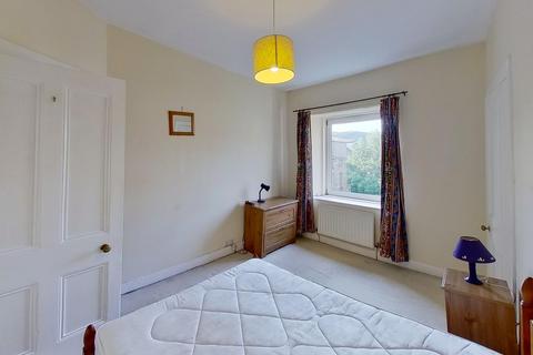 2 bedroom flat to rent, Montrose Terrace, Edinburgh, EH7