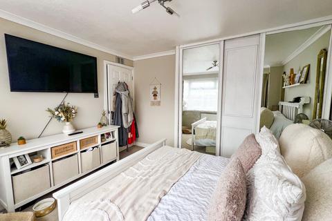 53 Cedar Close, Patchway, Bristol, BS34 5HB