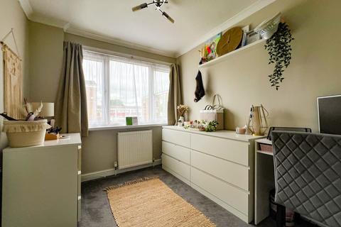 53 Cedar Close, Patchway, Bristol, BS34 5HB