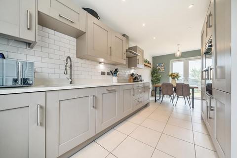 3 Evans Way, Chipping Norton, OX7 5QX