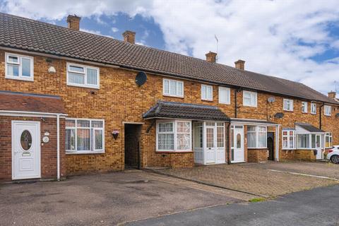 3 bedroom terraced house for sale, Buckingham Road, Borehamwood, WD6