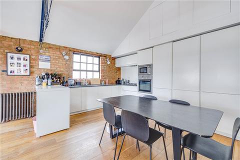 2 bedroom apartment for sale, Crabtree Lane, London, SW6