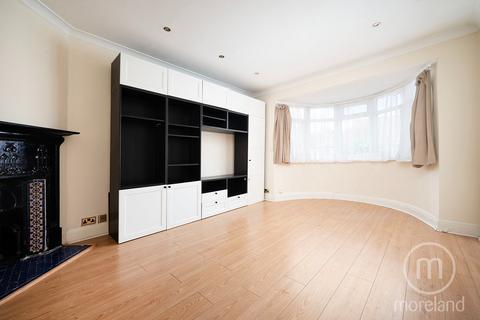 2 bedroom flat for sale, Gainsborough Gardens, London NW11
