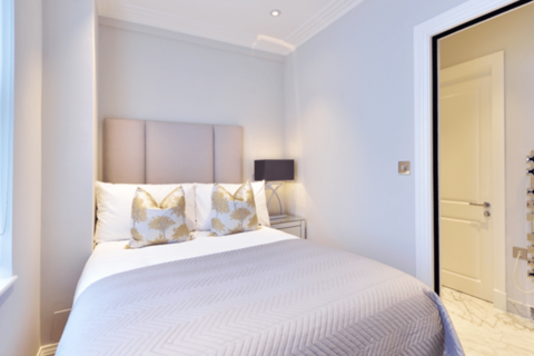 1 bedroom apartment to rent, Hill Street, London, W1J