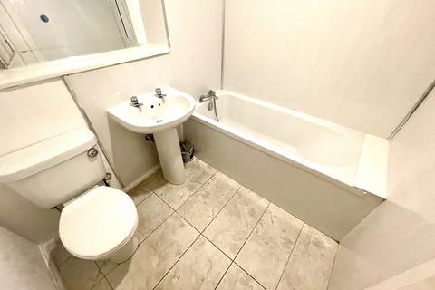 26 Lees Court, Coatbridge, ML5 4NT