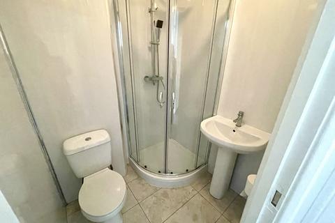 26 Lees Court, Coatbridge, ML5 4NT