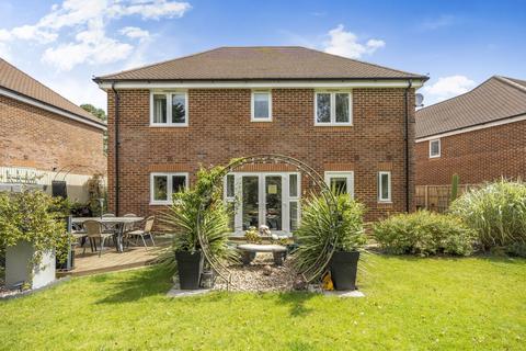 4 bedroom detached house for sale, Woodlands Avenue, Rowland's Castle, PO9