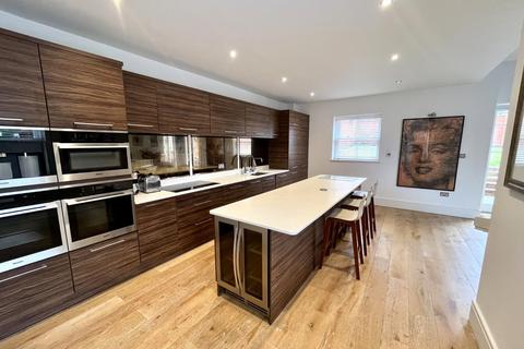 undefined, Silver Hill, Chalfont St. Giles, Buckinghamshire, HP8