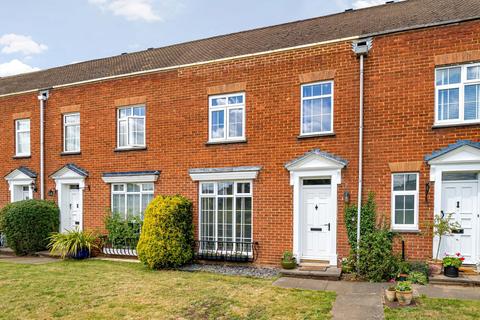 2 bedroom terraced house for sale, Mulberry Trees, Shepperton, TW17