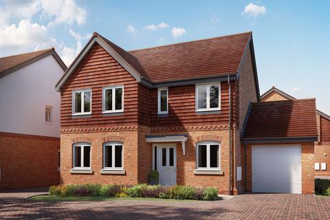 4 bedroom detached house for sale, Plot 59, The Darlton at Woodlark Place, Greenham Road RG14