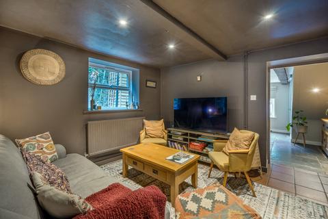 3 bedroom end of terrace house for sale, Sun Street, Frome, BA11