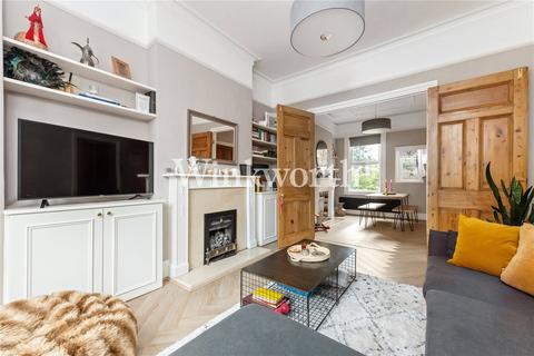 3 bedroom terraced house for sale, Beresford Road, London, N8