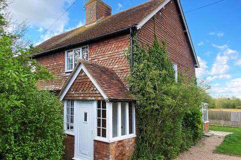 3 bedroom semi-detached house for sale, Ashford Road, Bethersden, Kent TN26 3BG