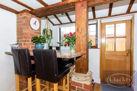 3 bedroom cottage for sale, Parley Road, Bournemouth, Dorset