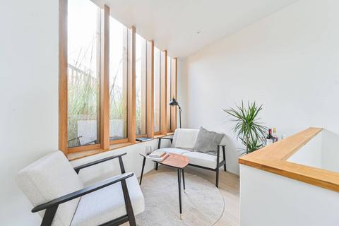 1 bedroom flat for sale, 112 Peckham High Street, London SE15