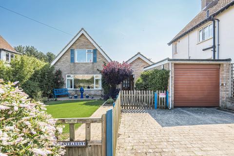 4 bedroom chalet for sale, West Runton