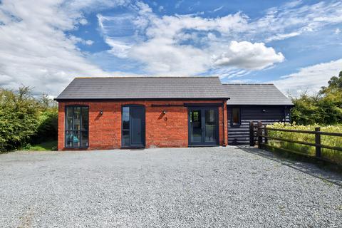 1 bedroom barn conversion for sale, Hatton Road, Hinstock, Market Drayton