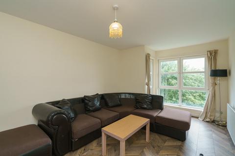 2 bedroom apartment to rent, Links Road, Aberdeen