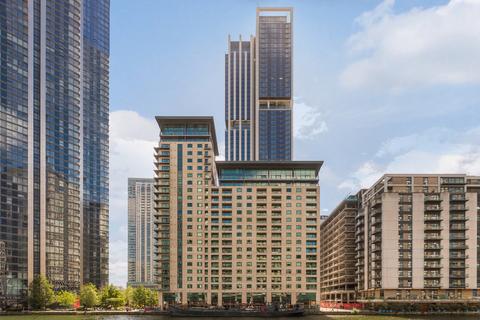 3 bedroom flat for sale, Discovery Dock Apartments East, 3 South Quay Square, London