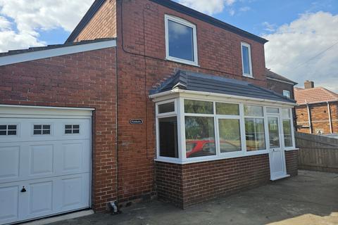 3 bedroom detached house for sale, Haldenby, Barrow Road, Barrow-upon-Humber, Lincolnshire