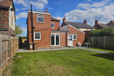 3 bedroom detached house for sale, Haldenby, Barrow Road, Barrow-upon-Humber, Lincolnshire