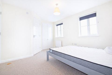 4 bedroom terraced house to rent, Montreal Avenue, Somerset BS7