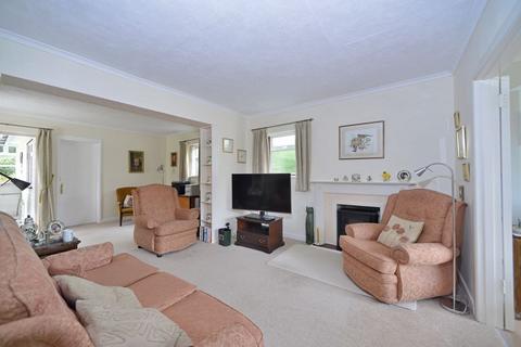 3 bedroom detached bungalow for sale, Rowly Drive, Cranleigh