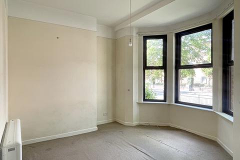 1 bedroom ground floor flat for sale, Hathersage Road, Manchester