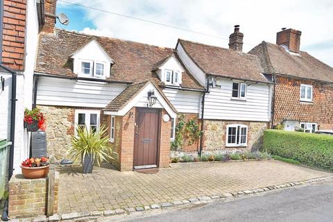 3 bedroom cottage for sale, 14 Lenham Road, Maidstone