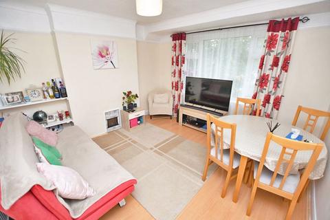 3 bedroom maisonette for sale, Byron Road, Maidstone