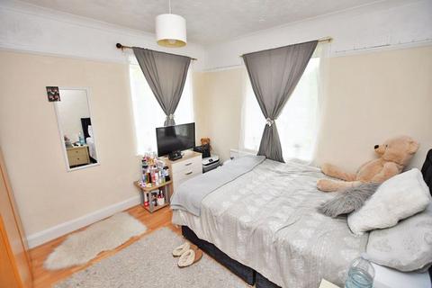3 bedroom maisonette for sale, Byron Road, Maidstone