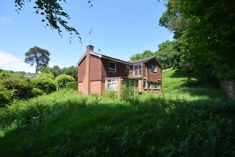 4 bedroom detached house for sale, Dolphin Close, Haslemere