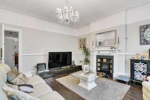 67 Russell Road, Moseley, Birmingham, B13 8RB