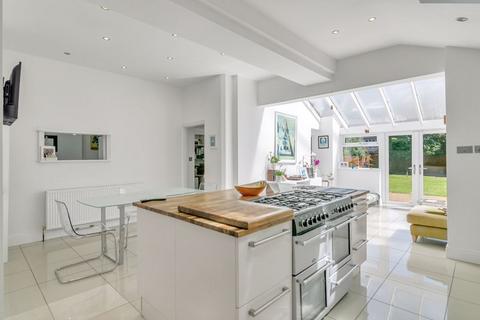 67 Russell Road, Moseley, Birmingham, B13 8RB