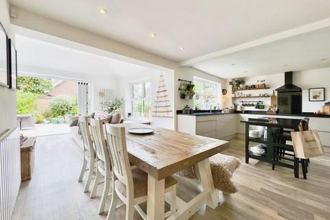 5 Witham Close, Sutton Coldfield, B76 2BE