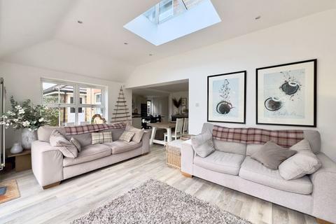 5 Witham Close, Sutton Coldfield, B76 2BE