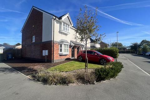 3 bedroom semi-detached house for sale, Caernarfon, Gwynedd