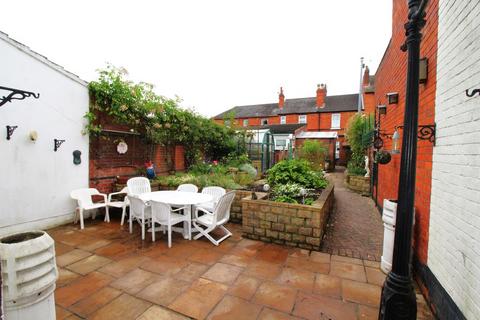 6 bedroom terraced house for sale, West Parade, Lincoln