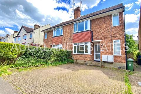 2 bedroom ground floor maisonette for sale, Hill Court, Potters Bar EN6