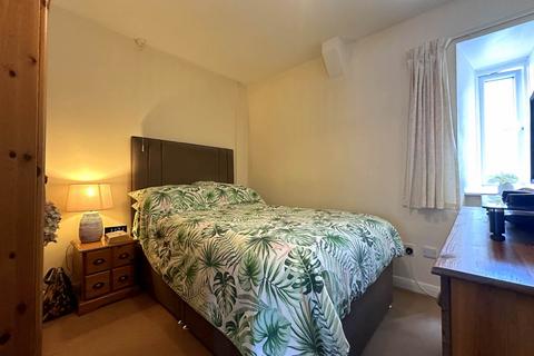 1 Castle Street, Northam, Bideford, EX39 1AT