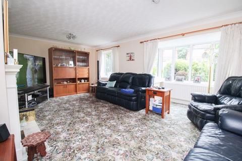 4 bedroom detached house for sale, Shibdon Park View, Blaydon