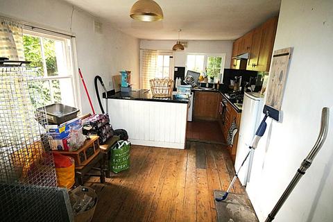 3 bedroom terraced house for sale, Montpelier Road, Peckham