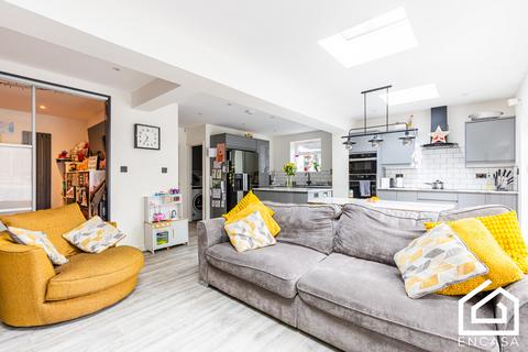 51 Brackleys Way, Solihull, B92 8QF