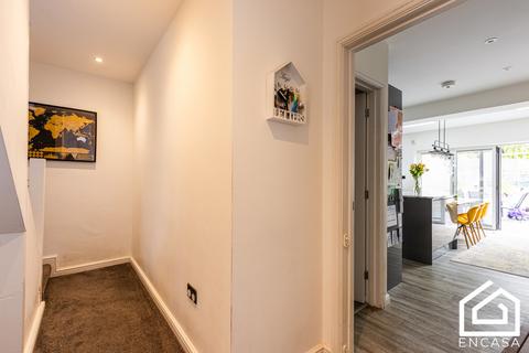 51 Brackleys Way, Solihull, B92 8QF