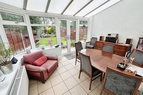 2 bedroom semi-detached house for sale, Churchtown Avenue, Breightmet