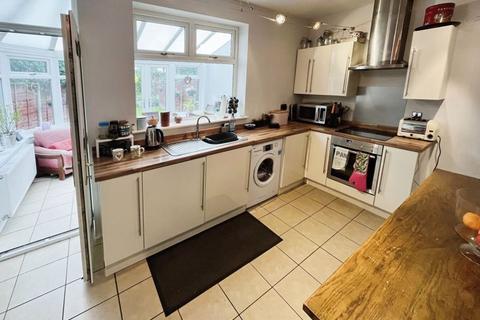 2 bedroom semi-detached house for sale, Churchtown Avenue, Breightmet