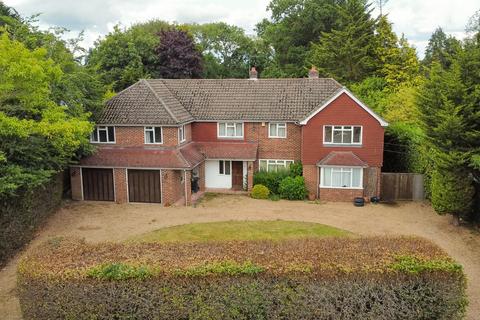 6 bedroom detached house for sale, Fulmer Drive, Gerrards Cross