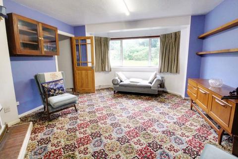 3 bedroom property for sale, Tolmers Road, Cuffley EN6