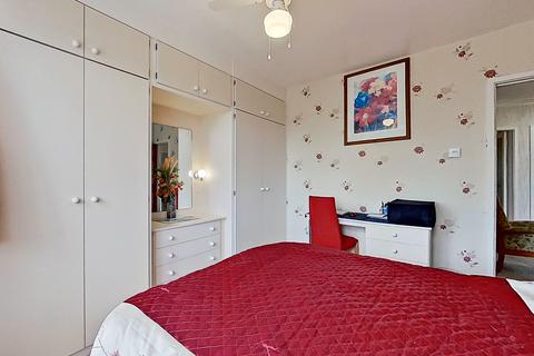 46 Bickley Avenue, Sutton Coldfield, B74 4DZ