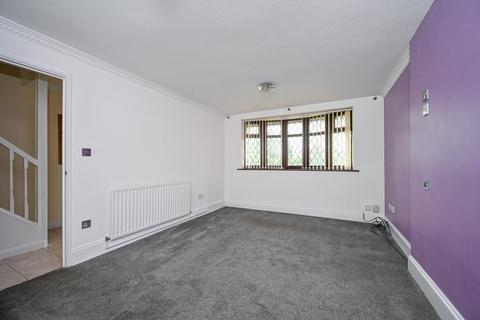 21 Arnhem Road, Willenhall, WV13 3TX